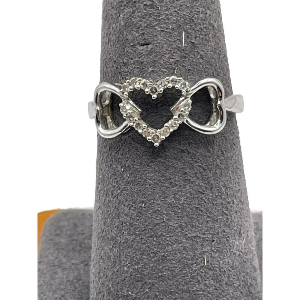 Diamond Linked Heart Promise Ring 10k‎ White Gold Size 6.5 Past Present Future